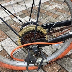 折りたたみ自転車の画像