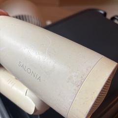 サロニア　ドライヤーの画像