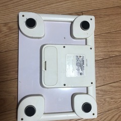 オムロン 体重体組成計 HBF-212 電池付きの画像