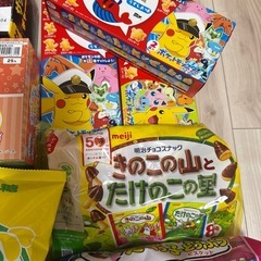 全31点、お菓子、菓子パンおまけ付きの画像