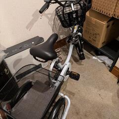 電動アシスト自転車三輪じてバッテリー新品２本付いてます。の画像