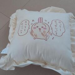 ちいかわうさぎ　クッションの画像
