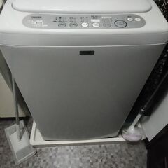【無料！】■中古　動作品　洗濯機　TOSHIBA　AW-42SCE3（S）4.2KG　45L　東芝　大阪　引き取り大歓迎 寝屋川市　枚方市　高槻市　摂津市　大阪市　守口市　門真市　萱島　茨木市の画像
