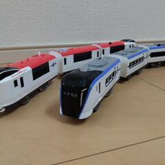 【決まりました】プラレールまとめ売り レール、収納ボックス、車両の画像