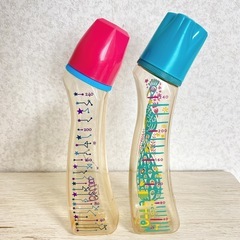 お得《美品》Betta哺乳瓶セットの画像