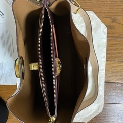 コーチショルダーバック　ウィロウの画像