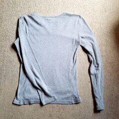 〈XS〉TOMMY HILFIGER長袖とおまけ[XS半袖]の画像