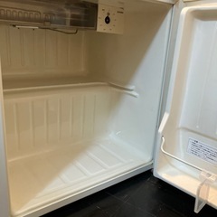 【ジャンク】ミニ冷蔵庫
の画像