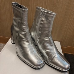 【アーバンリサーチ】雨天兼用　ショートブーツの画像