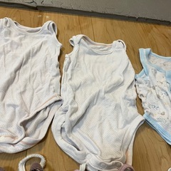 70サイズ肌着セットの画像