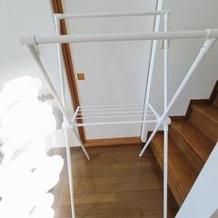 室内洗濯干し の画像