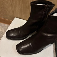 【アーバンリサーチ】晴雨兼用　ショートブーツの画像