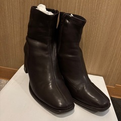 【アーバンリサーチ】晴雨兼用　ショートブーツの画像