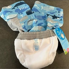 【新品未使用】i play サメ柄水着 12ヶ月　オムツ機能　スイムパンツ　水着の画像