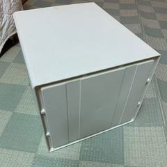 書類棚の画像