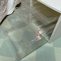 書類棚の画像