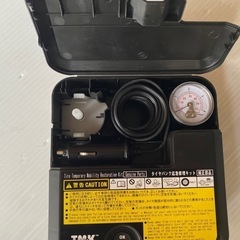 トヨタ純正　パンク修理キット　コンプレッサーのみの画像