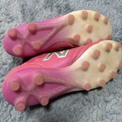 限定カラー　ニューバランス　スパイクの画像