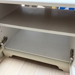 テレビ台の画像