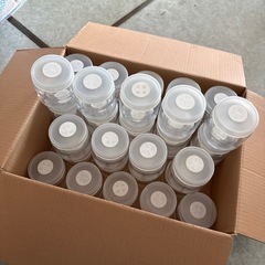 新品　穴あきクリアボトル　40個の画像