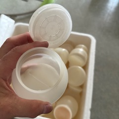 中古　穴あき　クリアボトル　昆虫・幼虫飼育用の画像