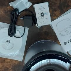 ペット用給水器、フィルター付きの画像