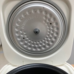 【配送無料】ニトリ マイコン炊飯ジャー SN-A5 5333の画像