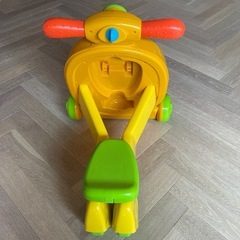 アンパンマン乗り物の画像