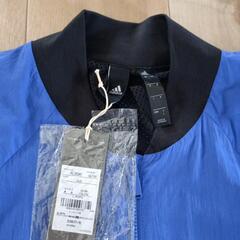 新品★adidas　定価9000円★薄手ナイロンジャケットの画像