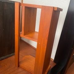 木製棚の画像