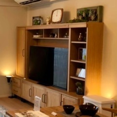 キャビネット付テレビボードの画像