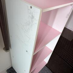 ハンガーラック２連とカラーボックスの画像