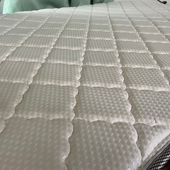 収納付きシングルベッド  マットレス付きの画像
