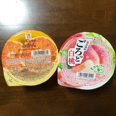 みかんと桃のゼリーの画像