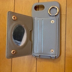 iPhone16eケースの画像
