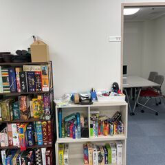 認知行動療法や睡眠衛生、アナログゲームを通した抑うつ改善やコミュニケーション力の向上など、自立に向けたプログラムを多数実施していますの画像