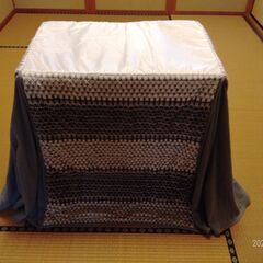 こたつデスクセットの画像