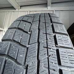 195/65R15 スタッドレスタイヤ　4本の画像