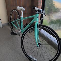 　GIANT escape R3W XXS
適用身長:140〜160cm
　クロスバイクの画像