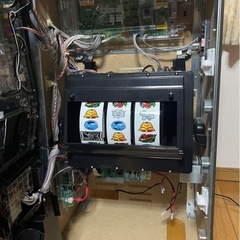 エヴァンゲリオン　魂の共鳴　スロット　データカウンターと台付きの画像