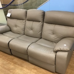 【トレファク神戸新長田店 買取/販売】取りに来られる方限定！電動リクライニングソファー3人掛けソファーご紹介です！の画像