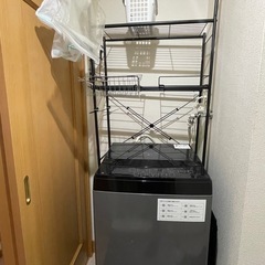 洗濯機とラック　の画像