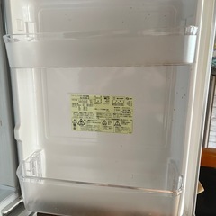 SHARP 冷蔵庫の画像