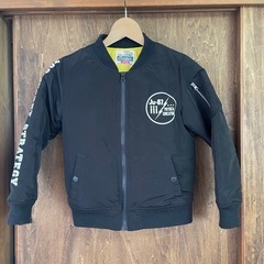 GAP adidas 等　キッズアウター4点130〜140くらいの画像