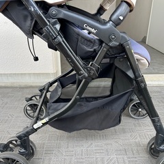 Combiベビーカーの画像
