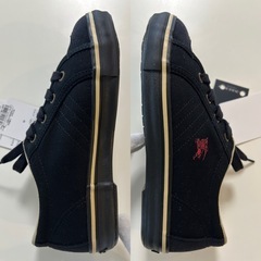 未使用バーバリーBURBERRY子供用スニーカーボーイズガールズカジュアルシューズ20センチ黒ブラック綿男の子女の子箱付きの画像