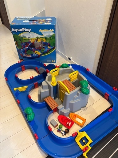 ボーネルンドアクアプレイ　マウンテンレイク