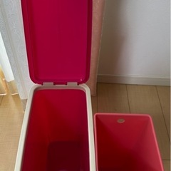 ゴミ箱セット ピンクの画像