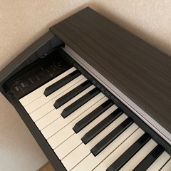 電子ピアノの画像