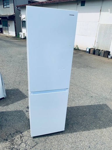 ②✅アイリスオーヤマノンフロン冷凍冷蔵庫 ✅ ✅IRSN-27A-W✅